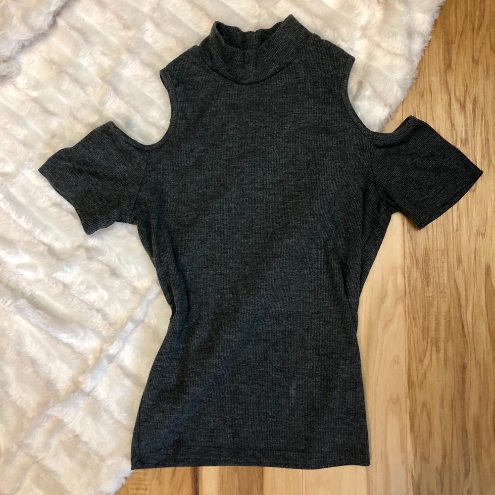 Gray cold shoulder turtleneck top